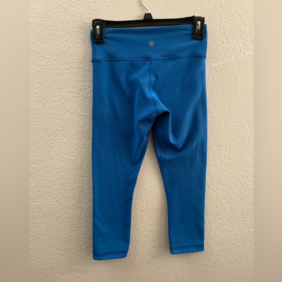 Lululemon Wunder Under Crop Reversible 4 - Picture 3 of 13
